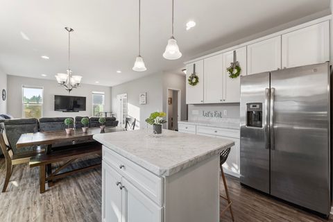 Tiny photo for 2445 Wythe Place, Yorkville, IL 60560 (MLS # 12425534)