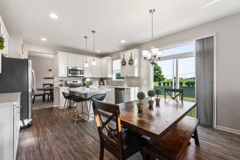 Tiny photo for 2445 Wythe Place, Yorkville, IL 60560 (MLS # 12425534)
