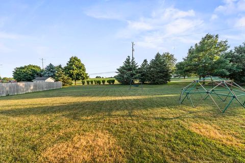 Tiny photo for 2445 Wythe Place, Yorkville, IL 60560 (MLS # 12425534)