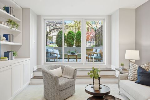 Tiny photo for Chicago, IL 60614 (MLS # 12633377)