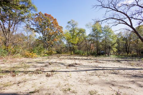 Tiny photo for 1581 S 16000e Road, Pembroke Twp, IL 60958 (MLS # 12505952)