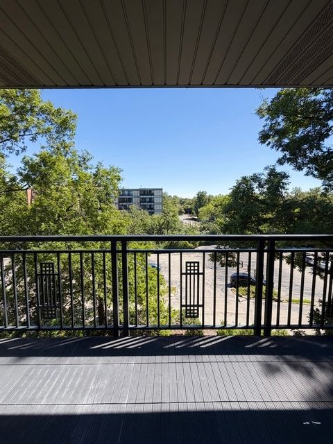 Tiny photo for 5950 Oakwood Drive #4A, Lisle, IL 60532 (MLS # 12683087)