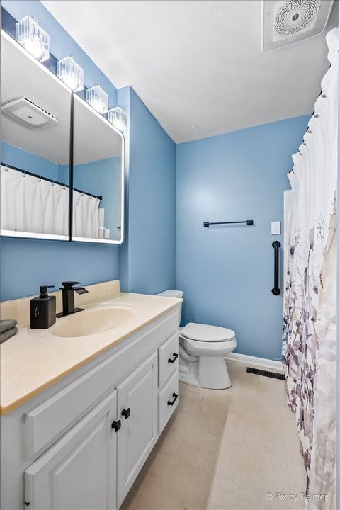 Tiny photo for 915 Royal Drive #A3, McHenry, IL 60050 (MLS # 12654239)
