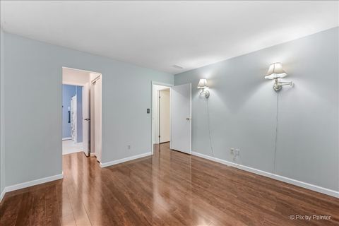 Tiny photo for 915 Royal Drive #A3, McHenry, IL 60050 (MLS # 12654239)