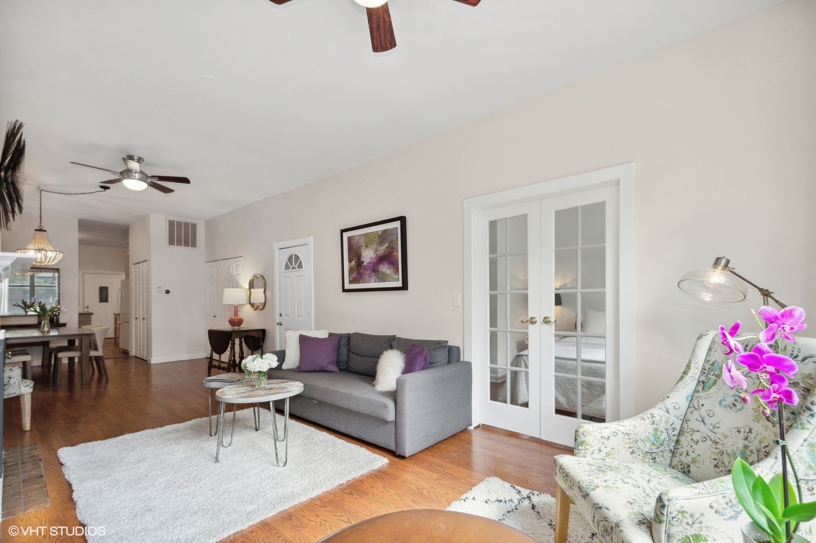 2008 W Roscoe Street 2