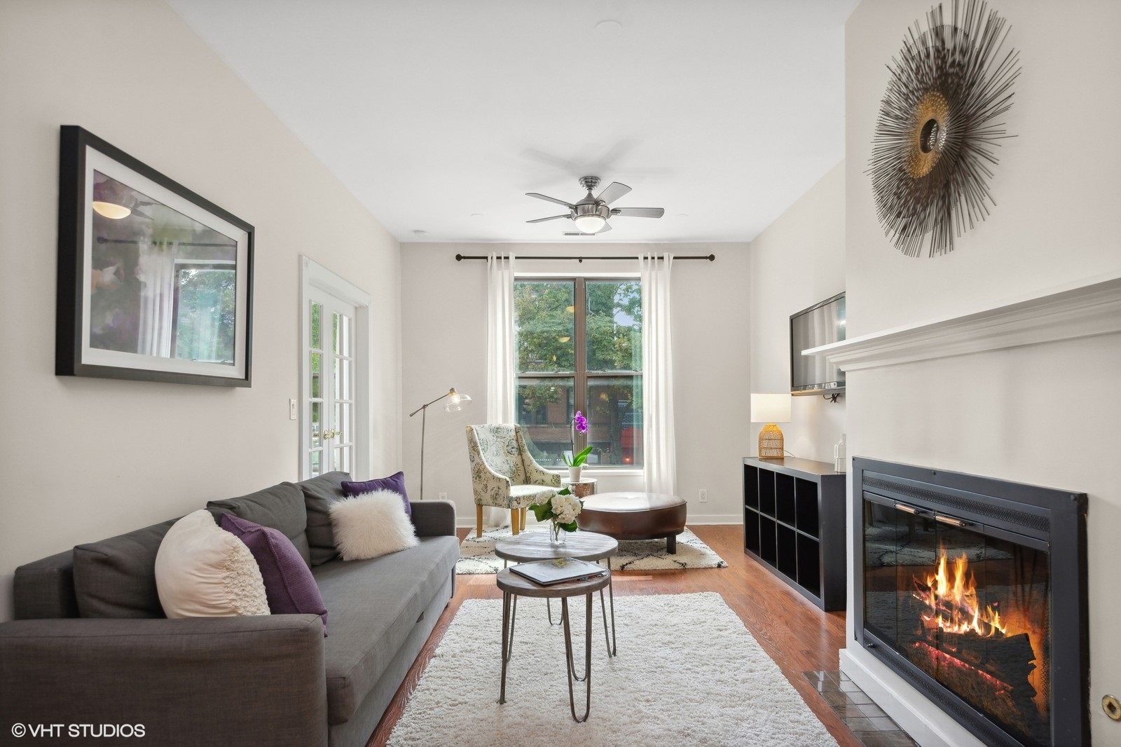 2008 W Roscoe Street 2