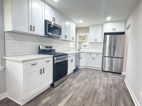 Tiny photo for 1823 Alma Drive, Crest Hill, IL 60403 (MLS # 12647712)