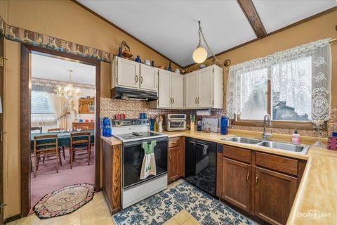Tiny photo for 450 W Market Street, Somonauk, IL 60552 (MLS # 12538532)