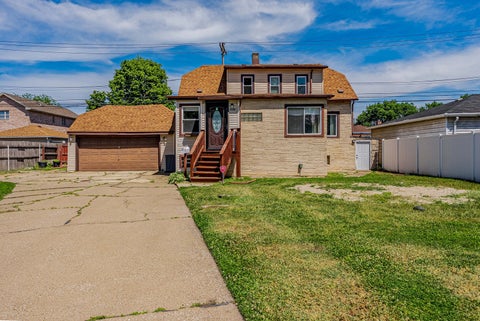 Photo of 11319 S Green Bay Avenue, Chicago, IL 60617 (MLS # 12657015)