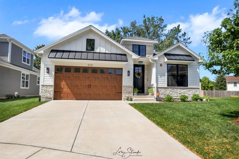 A home in Roselle