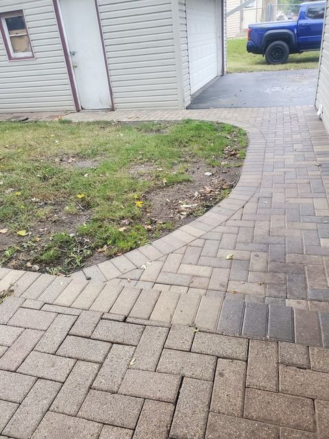 Tiny photo for 1426 Kings Road, Carpentersville, IL 60110 (MLS # 12497797)