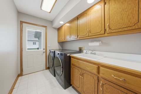 Tiny photo for 11911 Timber Edge Lane, Orland Park, IL 60467 (MLS # 12633660)