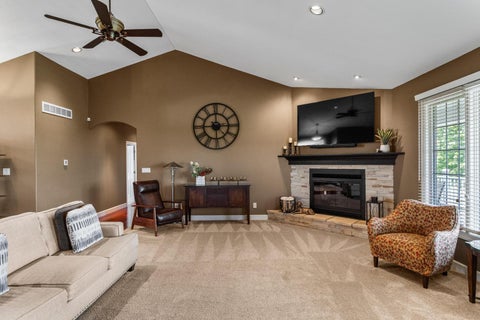 Tiny photo for 724 N County Road 2175 Road, Champaign, IL 61822 (MLS # 12748489)