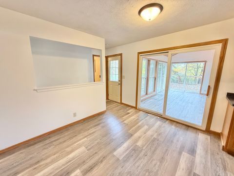 Tiny photo for 10620 Grover Oaks Road, Roscoe, IL 61073 (MLS # 12499367)