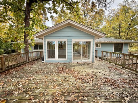 Tiny photo for 10620 Grover Oaks Road, Roscoe, IL 61073 (MLS # 12499367)
