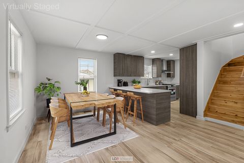 Tiny photo for 11055 S Avenue C, Chicago, IL 60617 (MLS # 12617866)