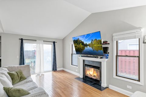 Tiny photo for 62 Washington Avenue, Streamwood, IL 60107 (MLS # 12496107)