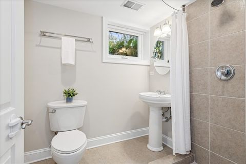 Tiny photo for 109 W Hillside Avenue, Barrington, IL 60010 (MLS # 12480367)