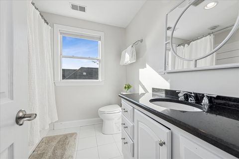 Tiny photo for 109 W Hillside Avenue, Barrington, IL 60010 (MLS # 12480367)