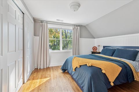 Tiny photo for 109 W Hillside Avenue, Barrington, IL 60010 (MLS # 12480367)