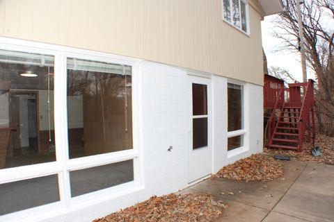 Tiny photo for 3210 15th Street A, Moline, IL 61265 (MLS # 12549989)