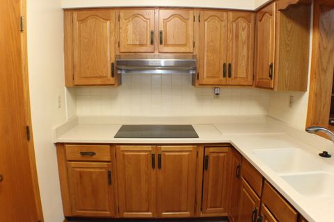 Tiny photo for 3210 15th Street A, Moline, IL 61265 (MLS # 12549989)