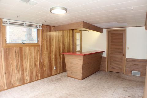 Tiny photo for 3210 15th Street A, Moline, IL 61265 (MLS # 12549989)