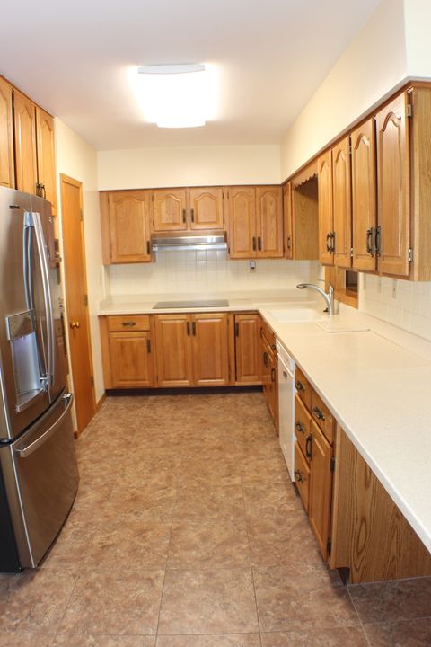 Tiny photo for 3210 15th Street A, Moline, IL 61265 (MLS # 12549989)