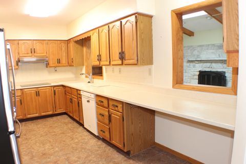 Tiny photo for 3210 15th Street A, Moline, IL 61265 (MLS # 12549989)