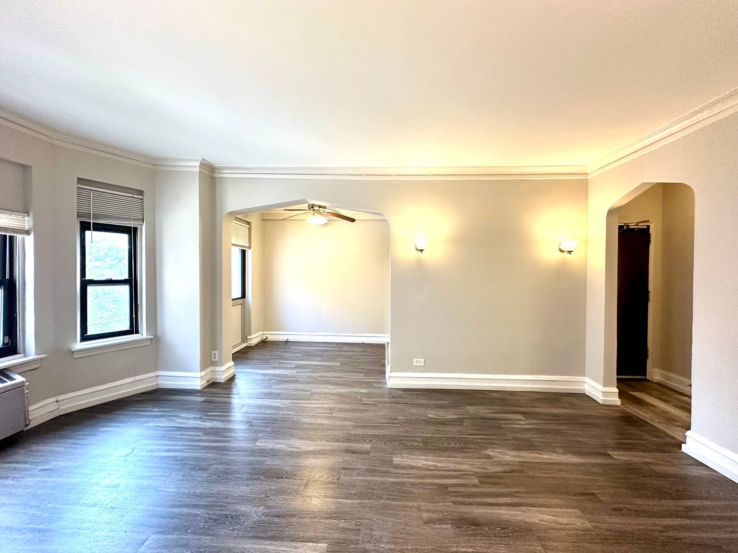 1033 W Loyola Avenue 208