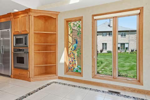 Tiny photo for 313 Trinity Lane, Oak Brook, IL 60523 (MLS # 12671270)