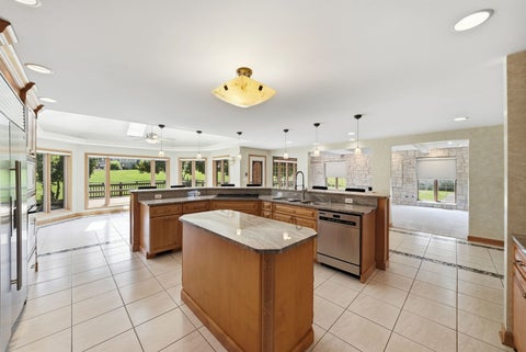 Tiny photo for 313 Trinity Lane, Oak Brook, IL 60523 (MLS # 12671270)