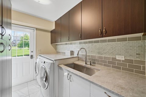 Tiny photo for 313 Trinity Lane, Oak Brook, IL 60523 (MLS # 12671270)