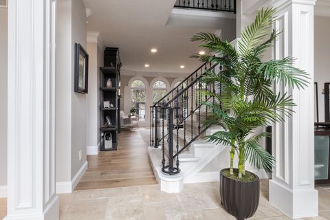 Tiny photo for 33 Derby Way, Bloomington, IL 61704 (MLS # 12619369)