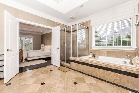 Tiny photo for 33 Derby Way, Bloomington, IL 61704 (MLS # 12619369)