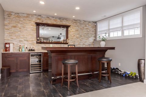 Tiny photo for 33 Derby Way, Bloomington, IL 61704 (MLS # 12619369)