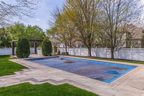 Tiny photo for 33 Derby Way, Bloomington, IL 61704 (MLS # 12619369)