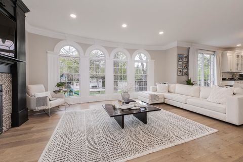 Tiny photo for 33 Derby Way, Bloomington, IL 61704 (MLS # 12619369)