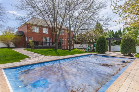 Tiny photo for 33 Derby Way, Bloomington, IL 61704 (MLS # 12619369)