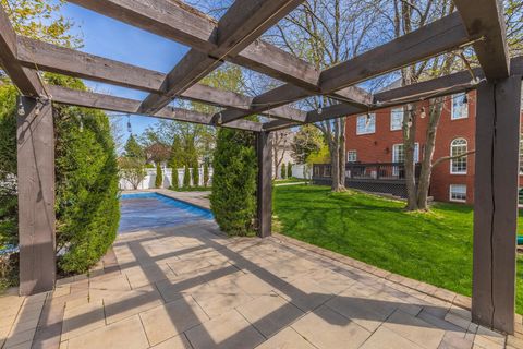 Tiny photo for 33 Derby Way, Bloomington, IL 61704 (MLS # 12619369)