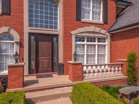 Tiny photo for 33 Derby Way, Bloomington, IL 61704 (MLS # 12619369)