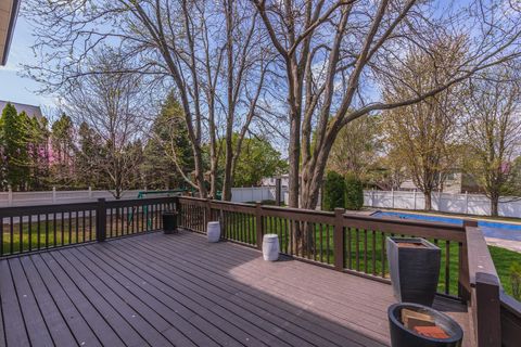 Tiny photo for 33 Derby Way, Bloomington, IL 61704 (MLS # 12619369)