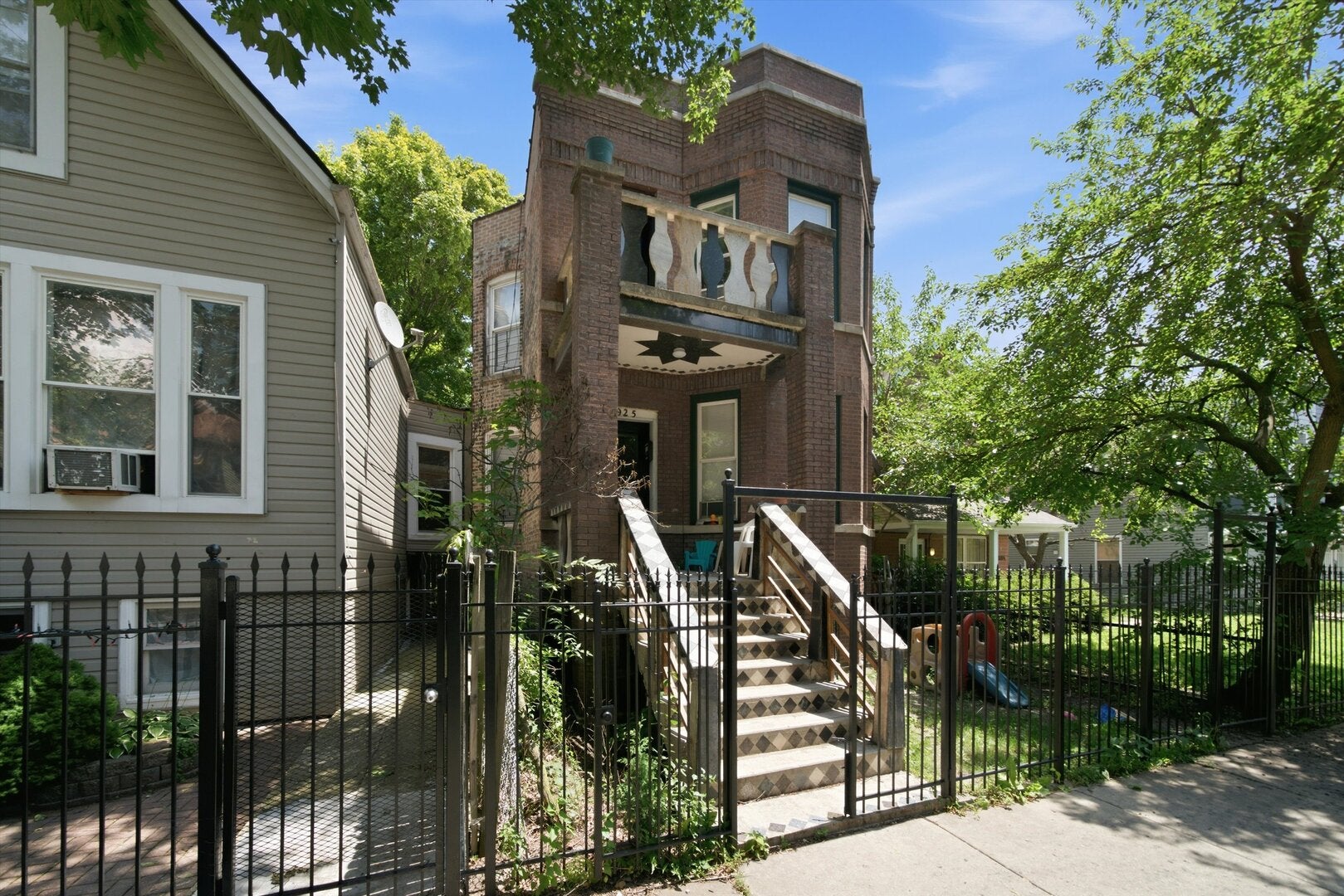 1925 N Keystone Avenue