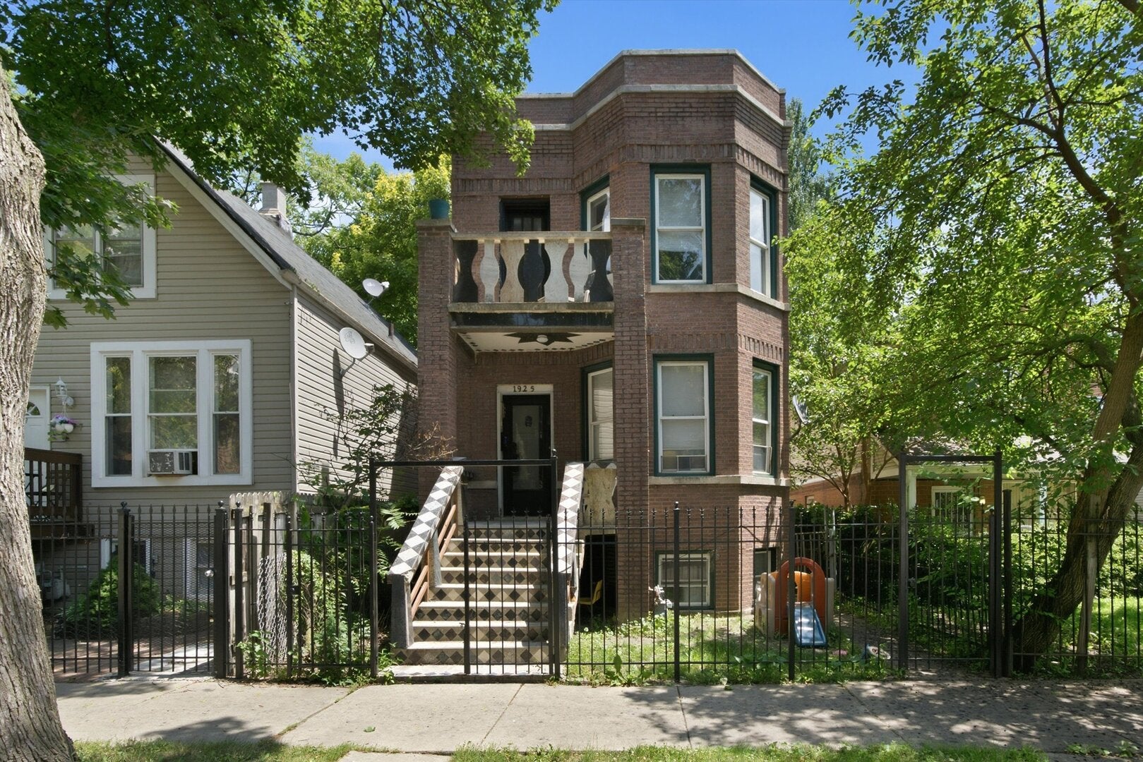 1925 N Keystone Avenue