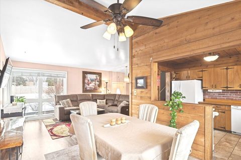 Tiny photo for 2309 Greenbriar Lane, Lindenhurst, IL 60046 (MLS # 12548686)