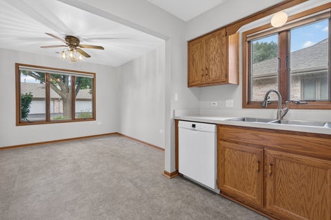 Tiny photo for 2700 Eagle Drive #2700, Joliet, IL 60436 (MLS # 12685911)