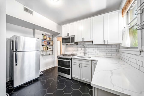 Tiny photo for 2316 W Byron Street #3, Chicago, IL 60618 (MLS # 12744877)