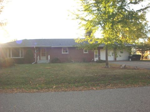 Tiny photo for 522 N Third Street, Cissna Park, IL 60924 (MLS # 12508769)