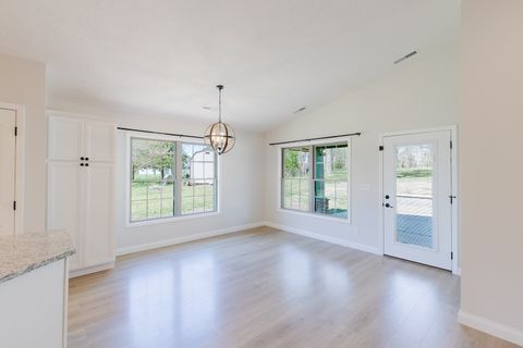 Tiny photo for 318 N Whitney Lane, Marion, IL 62959 (MLS # 12611066)