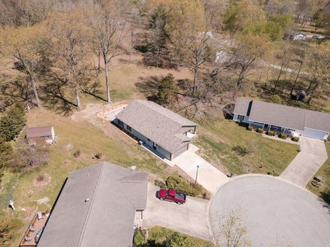 Tiny photo for 318 N Whitney Lane, Marion, IL 62959 (MLS # 12611066)